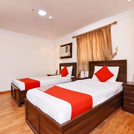 אל אחסא Oyo 416 Bonais Hotel מראה חיצוני תמונה